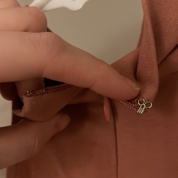 Dress - Picture 4 of 5